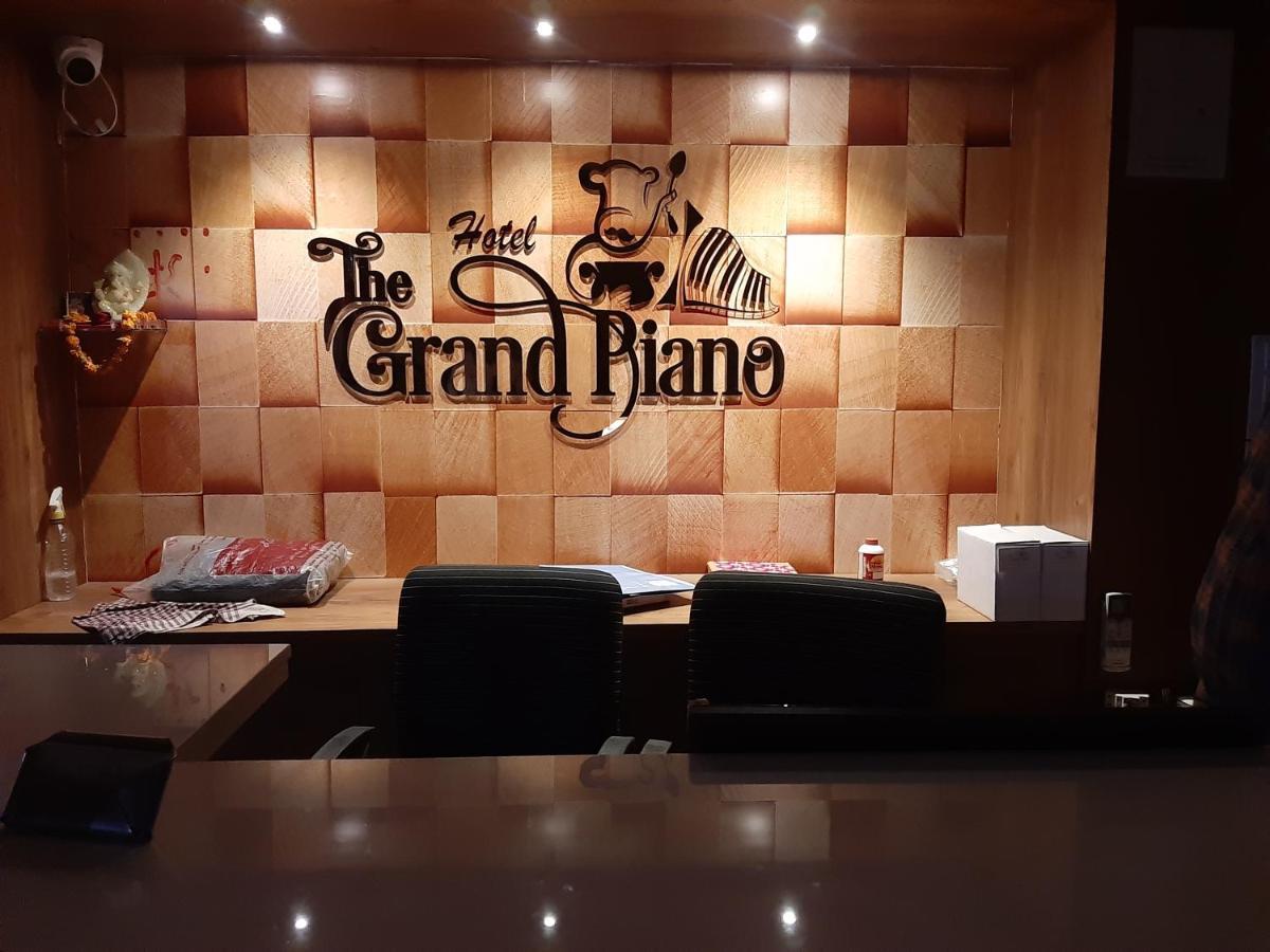 Hotel The Grand Piano - Best Business Hotel In Patan Exterior photo